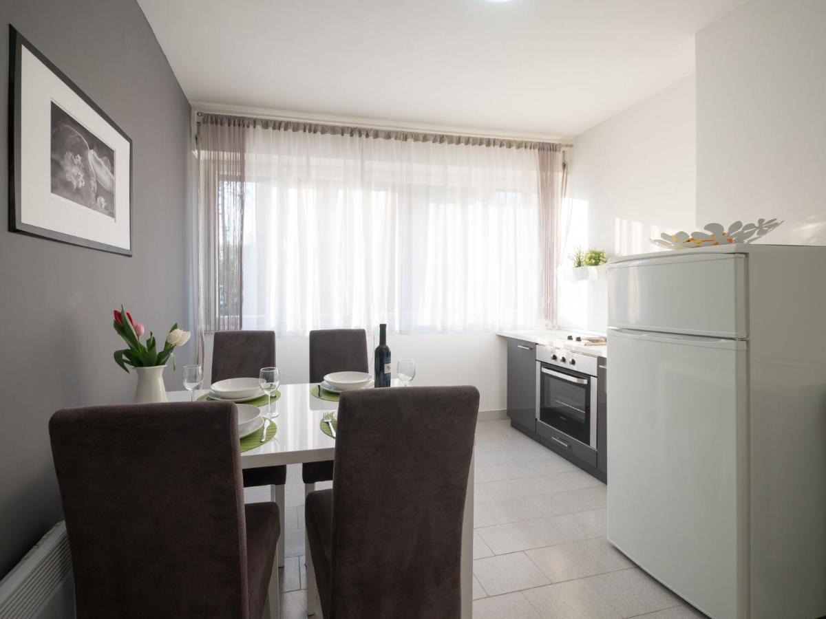 Gin Apartman Zadar Exterior foto